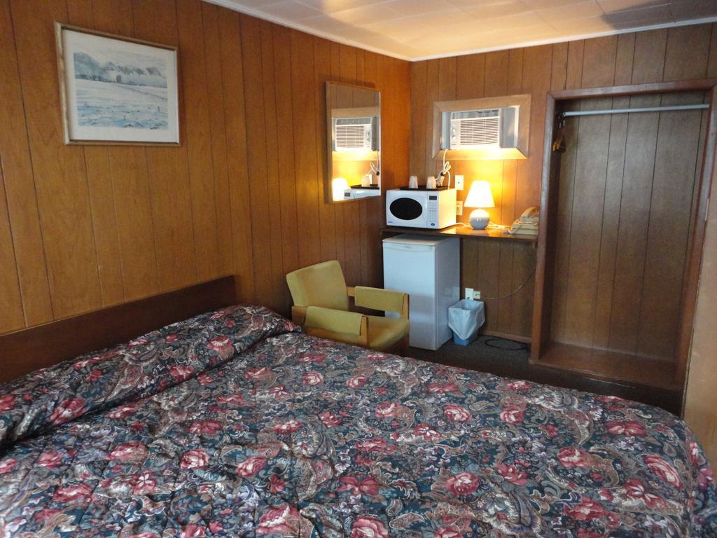 Hipwell'S Motel Fonthill Chambre photo